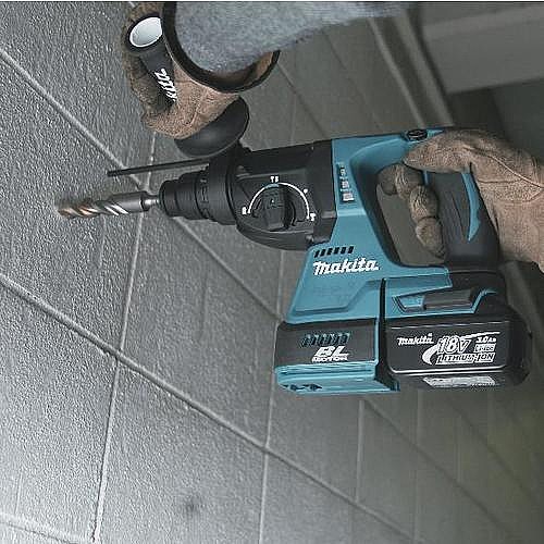  ������ 18V ��� DHR242 ��� ����� BL ������ Makita
