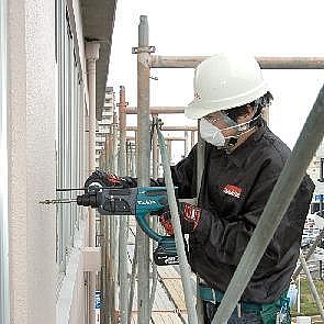 ������ ���� �����, Makita DHR202Z 18V